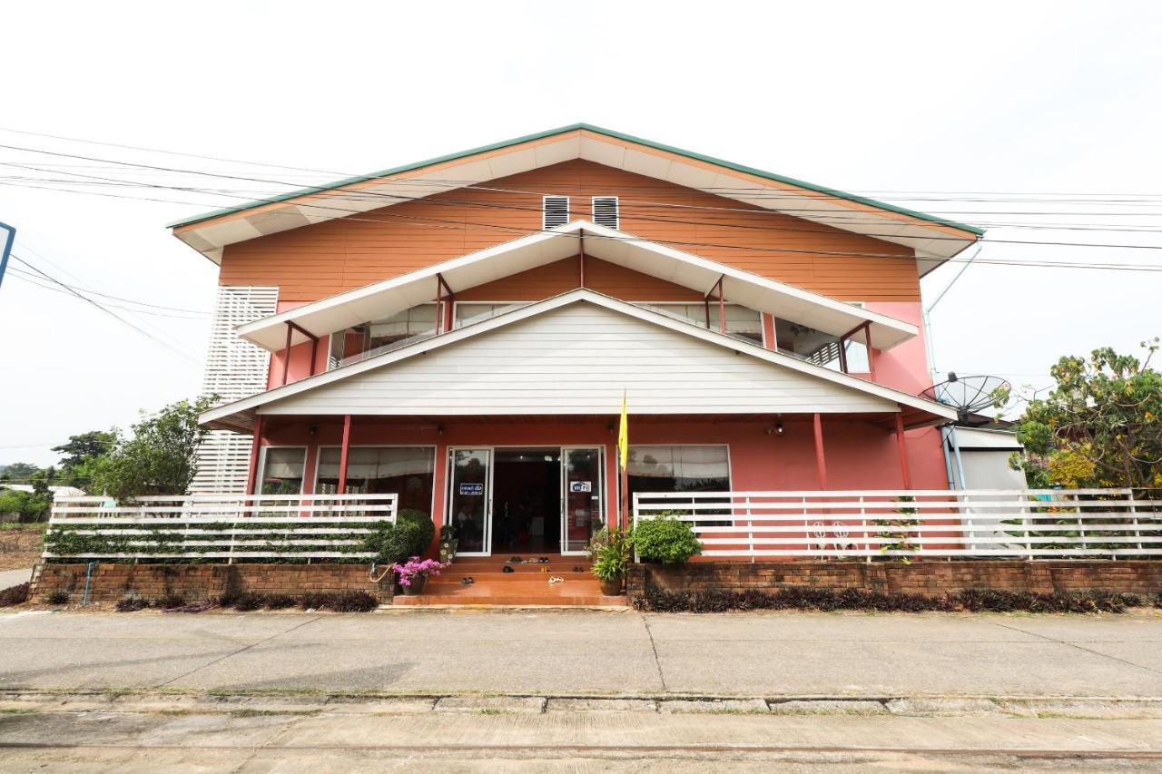 Oyo 359 Golden Nakara Place Chiang Saen Exteriér fotografie